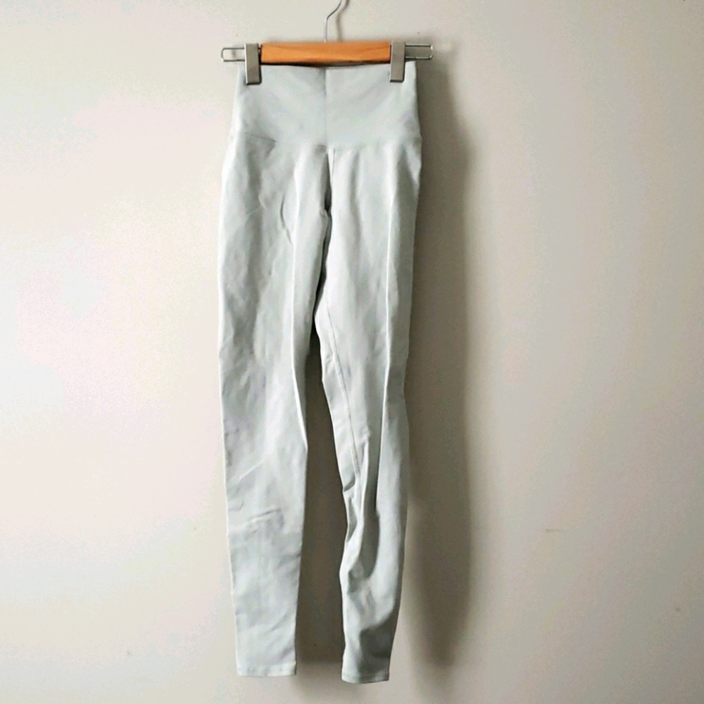 Alo yoga Sage green leggings with elastic detail